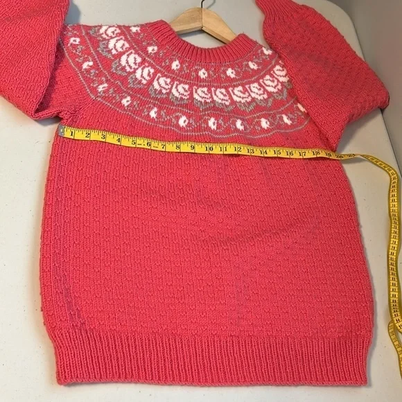 Hand Made Sweater - Picture 4 of 11